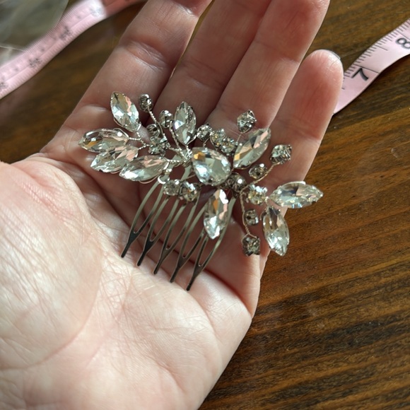 Rhinestone hair comb - Picture 7 of 7